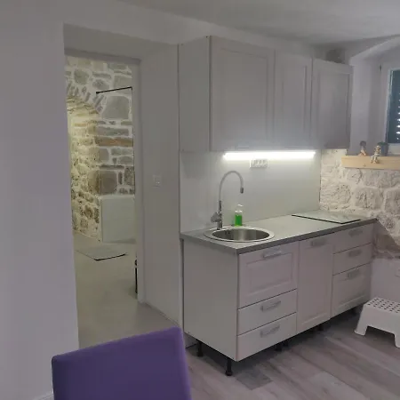 Stone Apartament Split