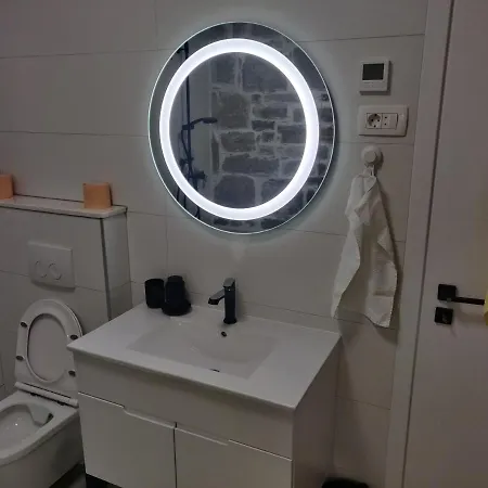 Apartament Stone *