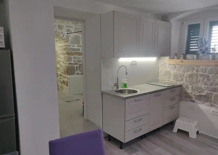 Stone Апартаменти Спліт